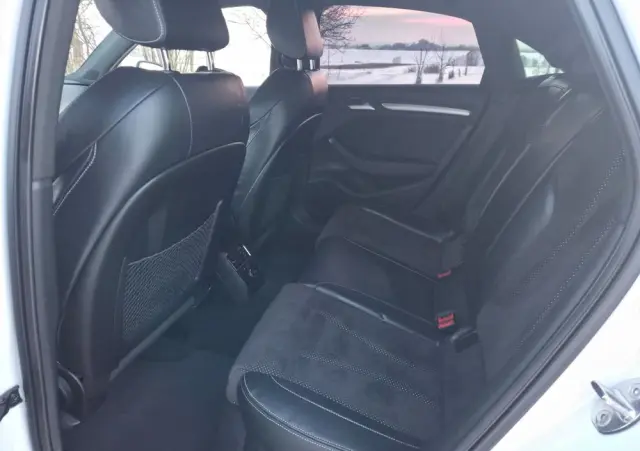 AUDI A3 Limousine 2.0 TDI quattro S line Sportpaket