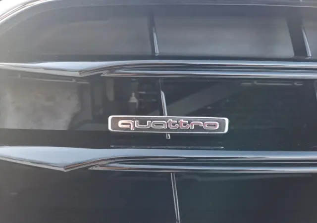 AUDI A3 Limousine 2.0 TDI quattro S line Sportpaket