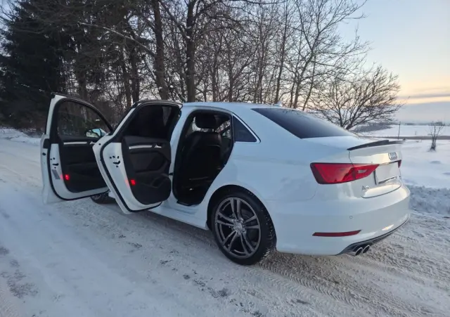 AUDI A3 Limousine 2.0 TDI quattro S line Sportpaket