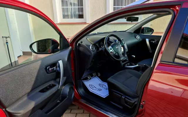 NISSAN Qashqai 1.6 I-Way