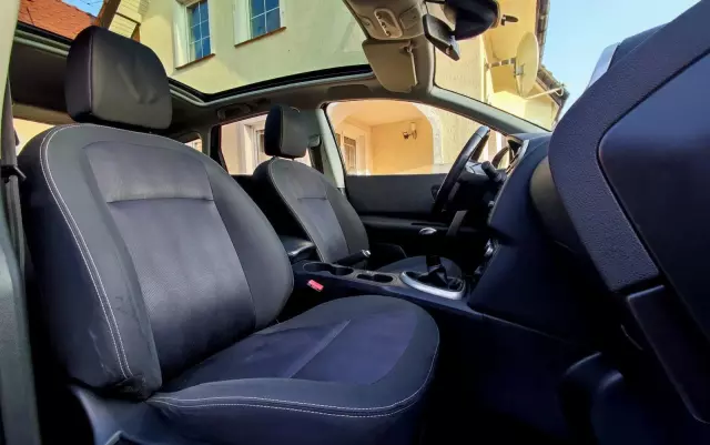 NISSAN Qashqai 1.6 I-Way