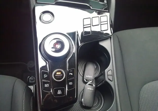 KIA Sportage 1.6 T-GDI AWD Paket Spirit