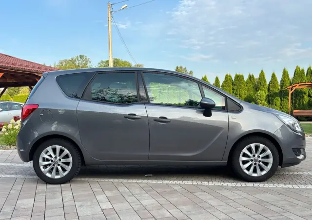 OPEL Meriva 
