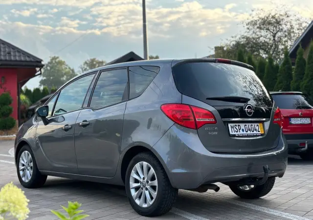 OPEL Meriva 