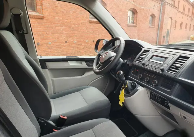 VOLKSWAGEN Transporter L1H1