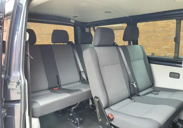 VOLKSWAGEN Transporter L1H1
