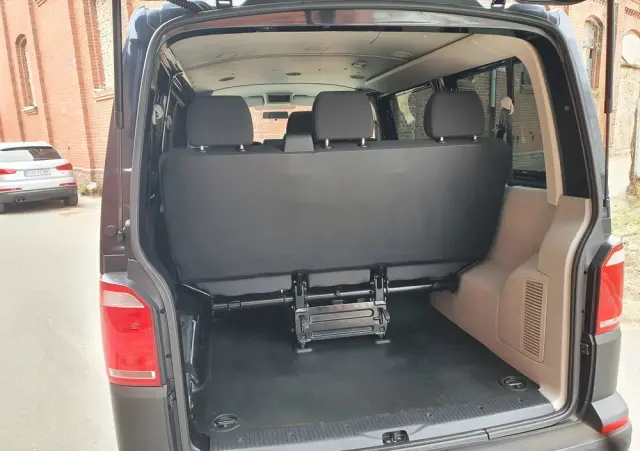 VOLKSWAGEN Transporter L1H1