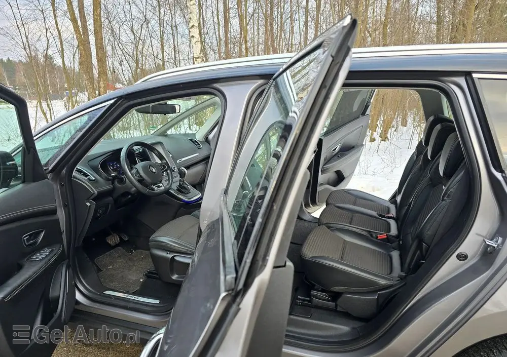 RENAULT Grand Scenic 