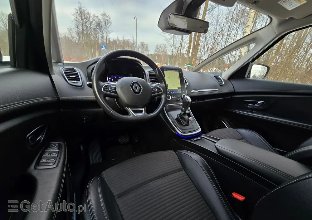 RENAULT Grand Scenic 