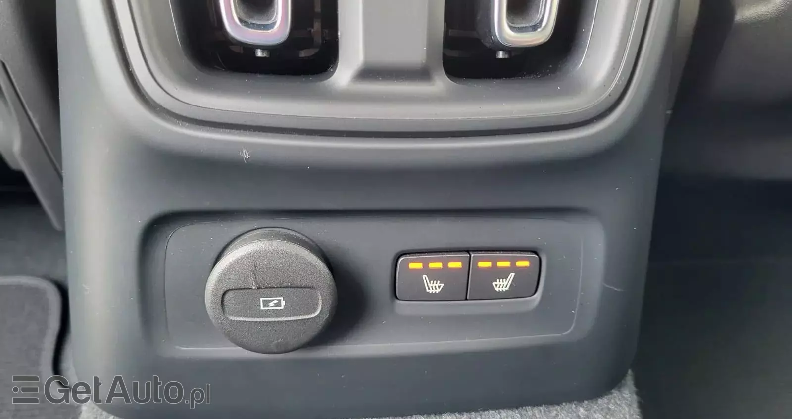 VOLVO XC 40 T4 Recharge DKG Core