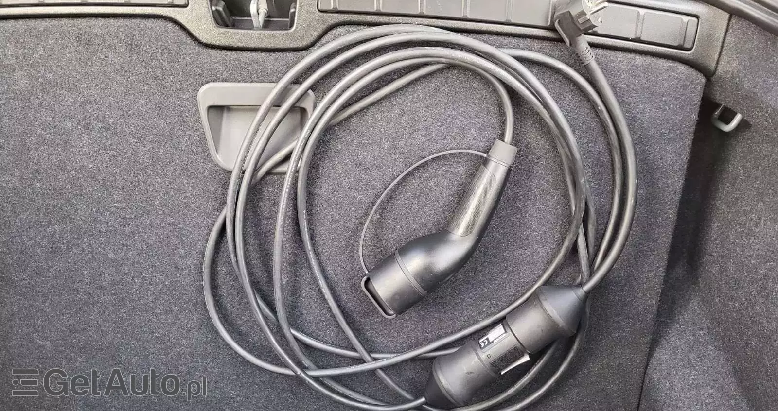 VOLVO XC 40 T4 Recharge DKG Core