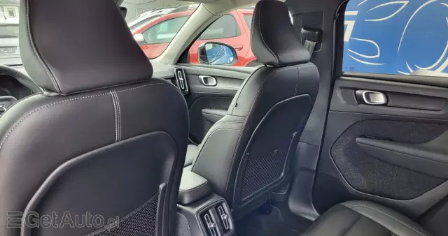 VOLVO XC 40 T4 Recharge DKG Core