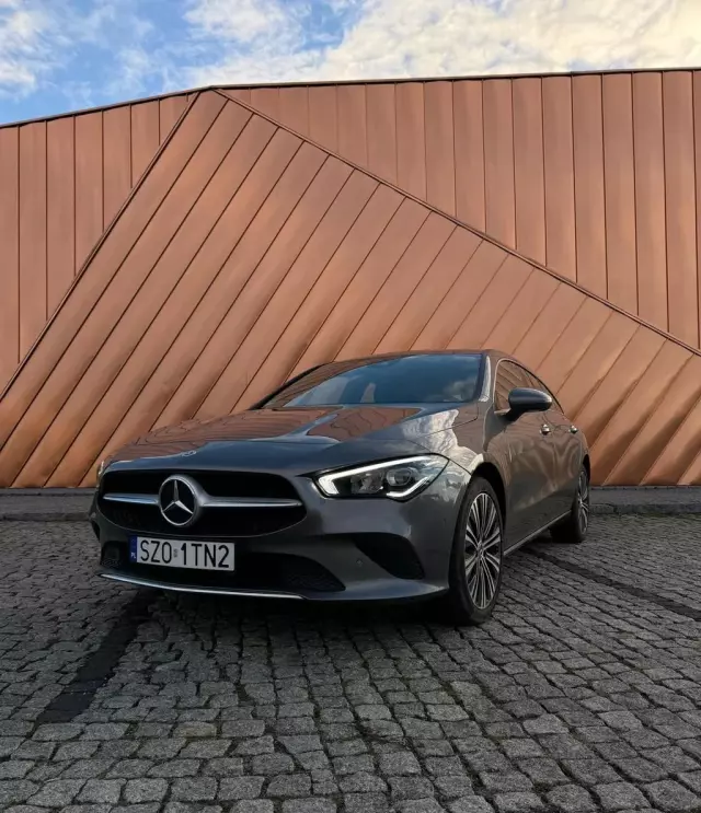 MERCEDES-BENZ CLA 
