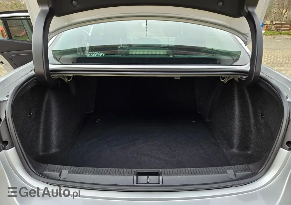 RENAULT Fluence DCi 110 FAP EDC Sportway