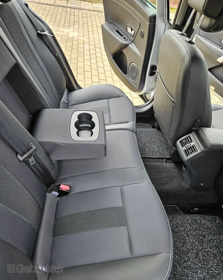 RENAULT Fluence DCi 110 FAP EDC Sportway