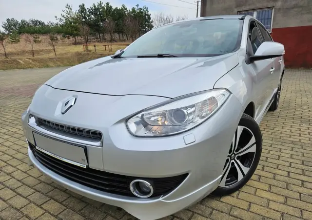 RENAULT Fluence DCi 110 FAP EDC Sportway