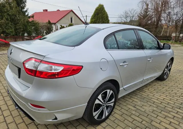 RENAULT Fluence DCi 110 FAP EDC Sportway