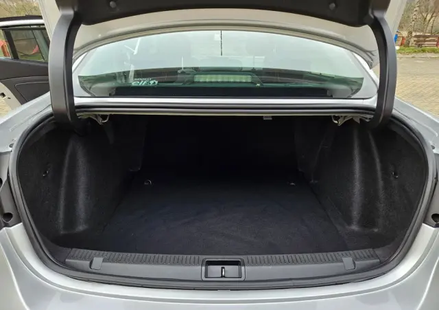 RENAULT Fluence DCi 110 FAP EDC Sportway