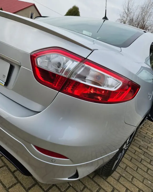 RENAULT Fluence DCi 110 FAP EDC Sportway