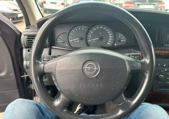 OPEL Omega 