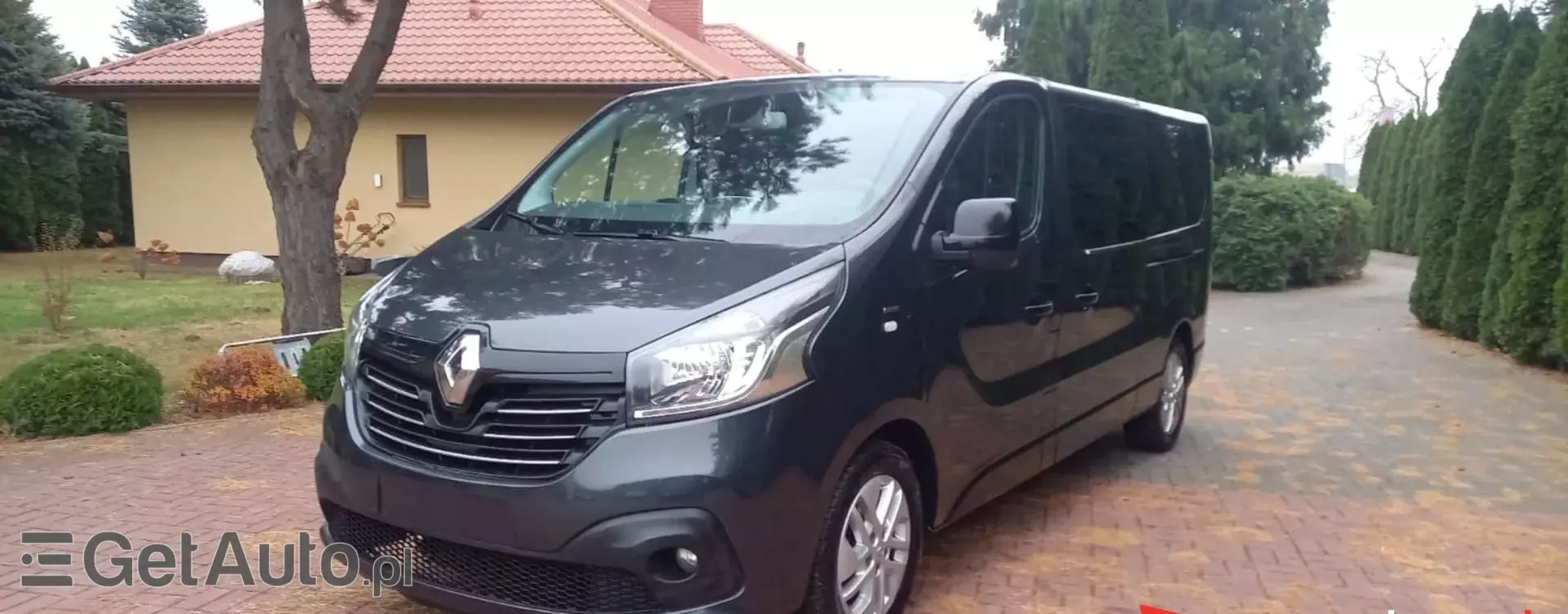 RENAULT Trafic 