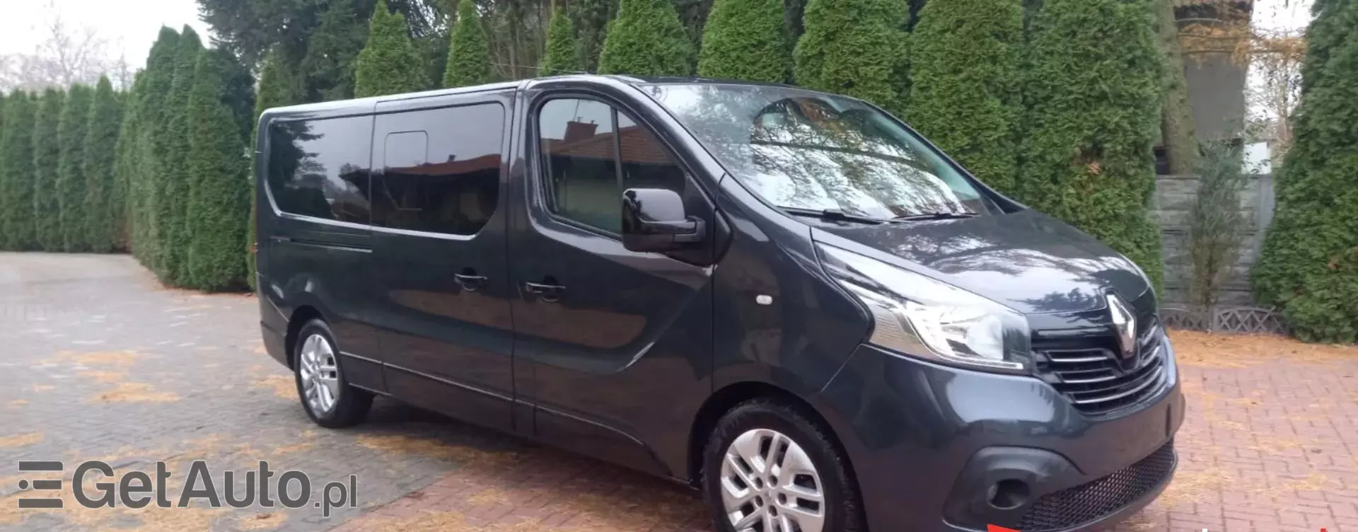 RENAULT Trafic 