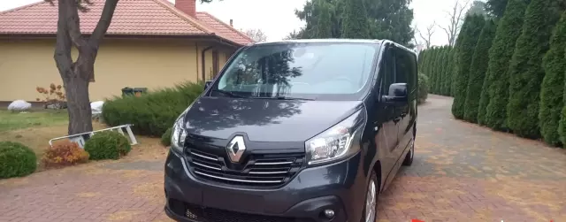 RENAULT Trafic 