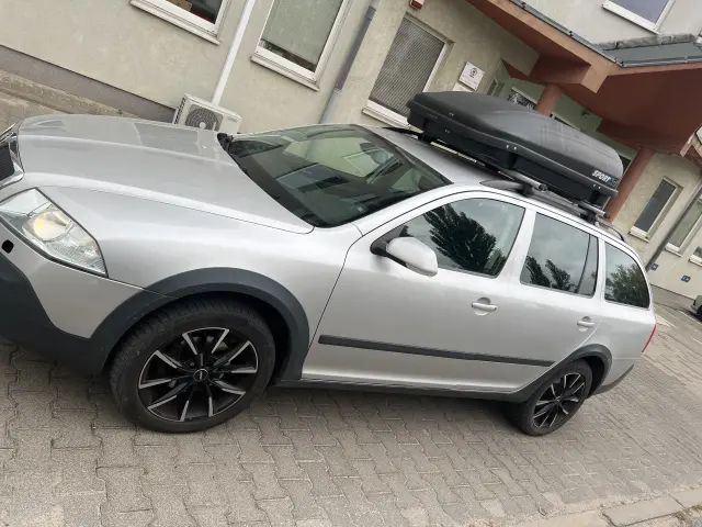 SKODA Octavia Scout 4x4