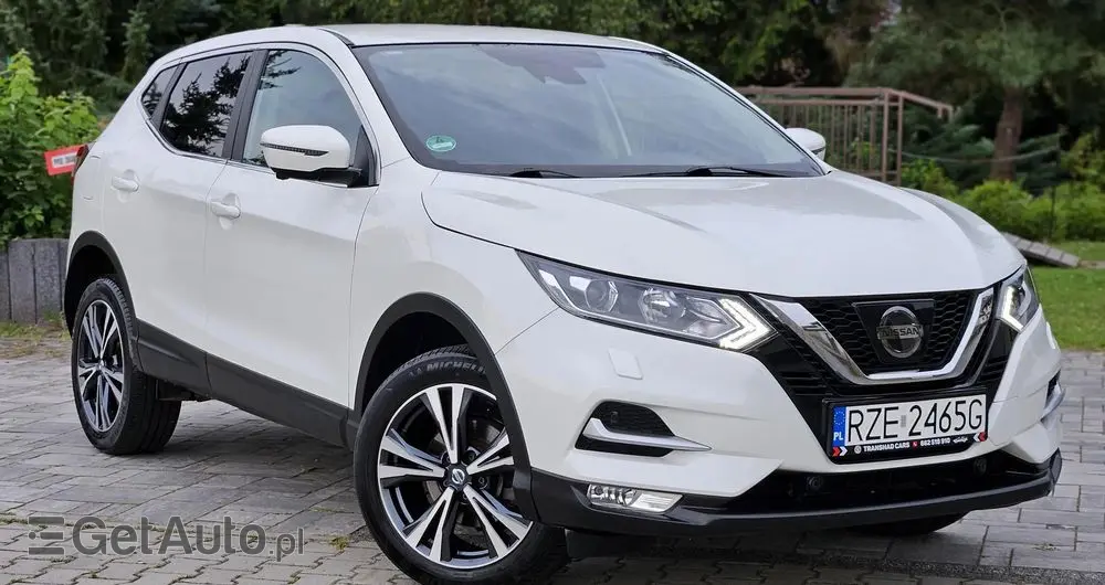 NISSAN Qashqai 1.6 DIG-T Tekna
