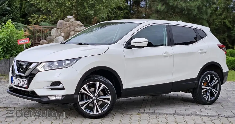 NISSAN Qashqai 1.6 DIG-T Tekna