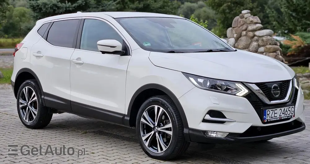 NISSAN Qashqai 1.6 DIG-T Tekna