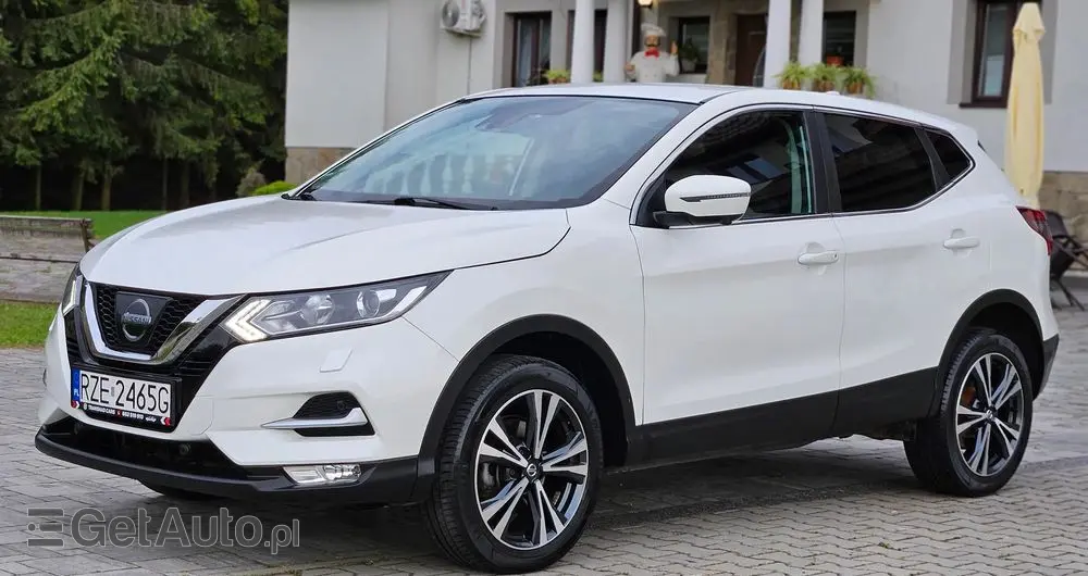 NISSAN Qashqai 1.6 DIG-T Tekna