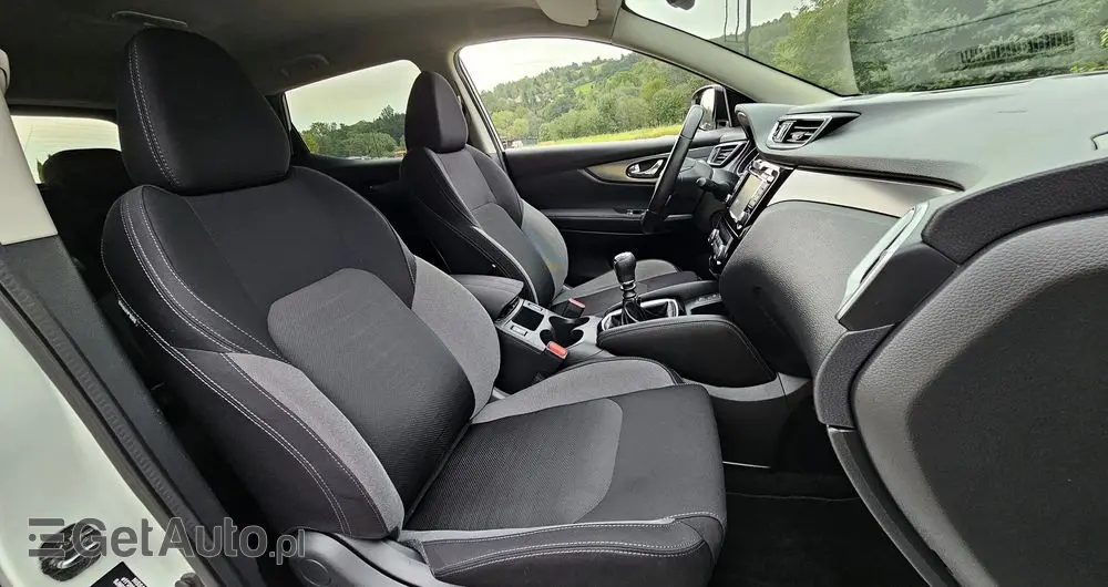 NISSAN Qashqai 1.6 DIG-T Tekna