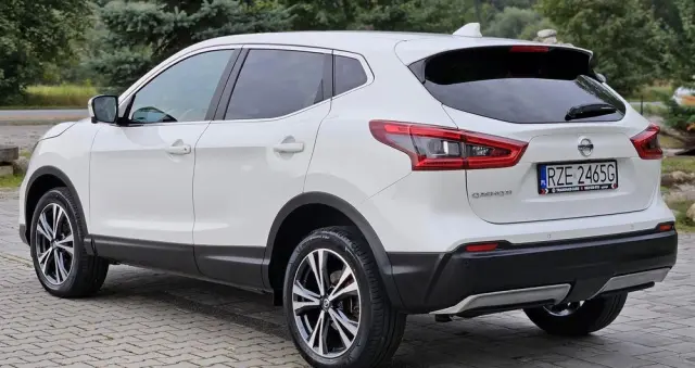 NISSAN Qashqai 1.6 DIG-T Tekna