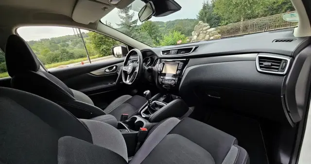 NISSAN Qashqai 1.6 DIG-T Tekna