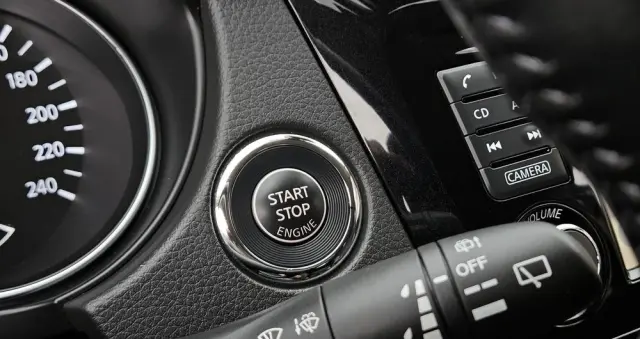 NISSAN Qashqai 1.6 DIG-T Tekna