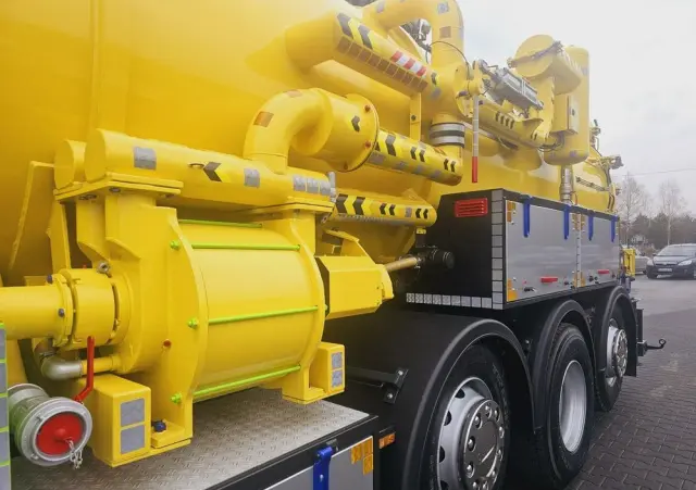 IVECO IVECO WUKO RAVO COMBI DO CZYSZCZENIA KANAŁÓW 