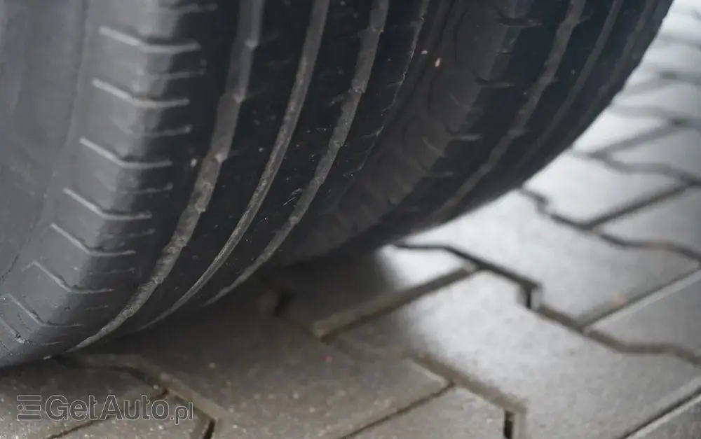 IVECO DAILY 35-160 / KONTENER 4,3 M / WINDA DHOLLANDIA  / BLIŹNIAK   DMC: 3500 KG /  2021 