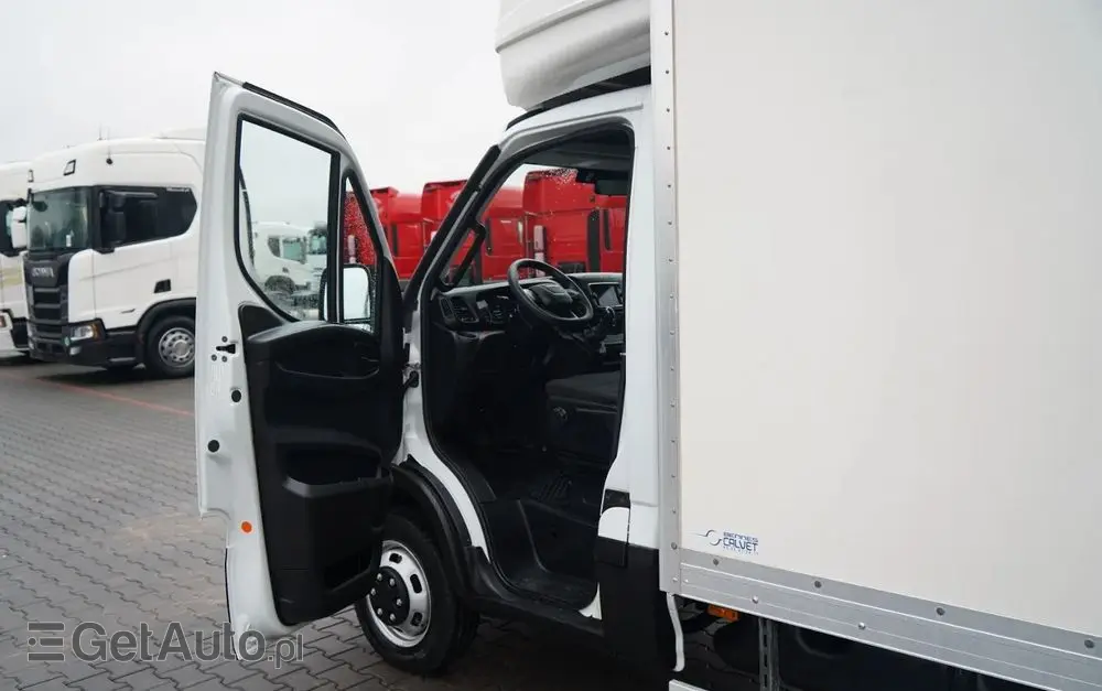 IVECO DAILY 35-160 / KONTENER 4,3 M / WINDA DHOLLANDIA  / BLIŹNIAK   DMC: 3500 KG /  2021 