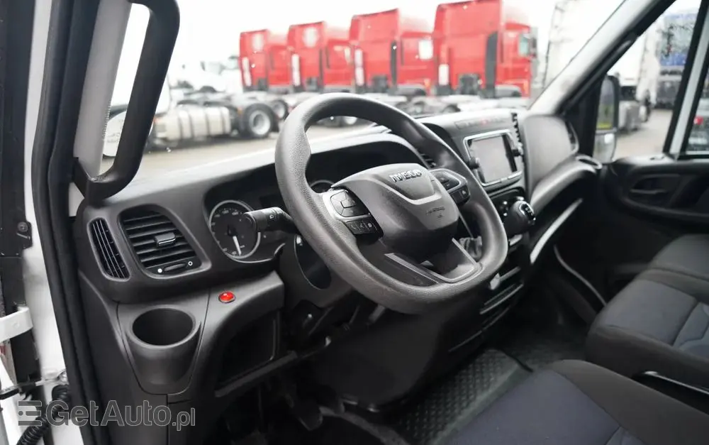 IVECO DAILY 35-160 / KONTENER 4,3 M / WINDA DHOLLANDIA  / BLIŹNIAK   DMC: 3500 KG /  2021 