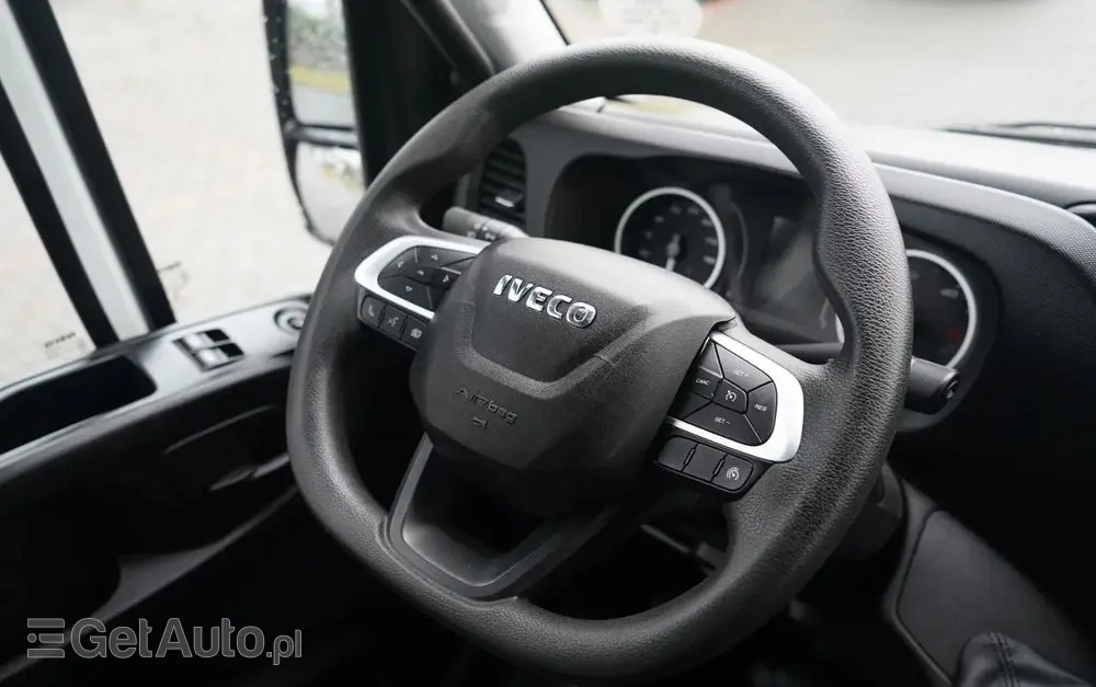 IVECO DAILY 35-160 / KONTENER 4,3 M / WINDA DHOLLANDIA  / BLIŹNIAK   DMC: 3500 KG /  2021 