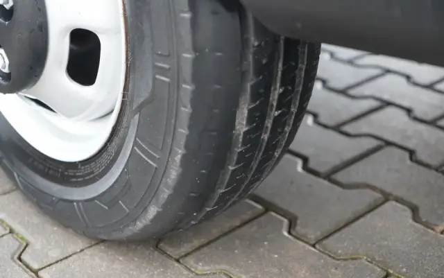 IVECO DAILY 35-160 / KONTENER 4,3 M / WINDA DHOLLANDIA  / BLIŹNIAK   DMC: 3500 KG /  2021 