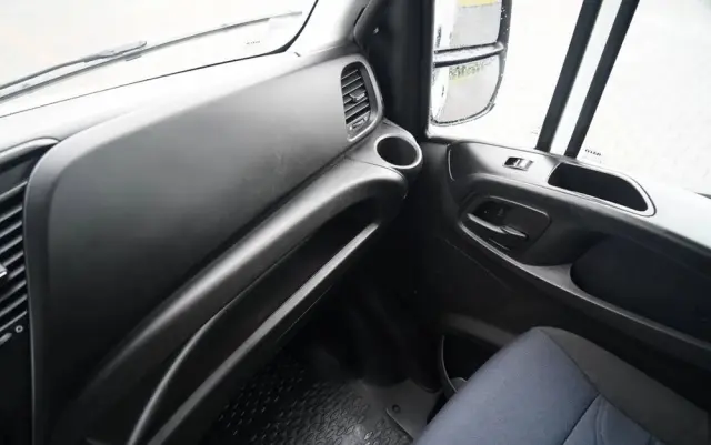 IVECO DAILY 35-160 / KONTENER 4,3 M / WINDA DHOLLANDIA  / BLIŹNIAK   DMC: 3500 KG /  2021 