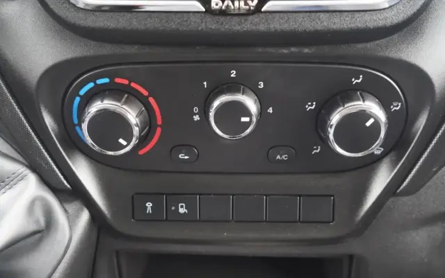 IVECO DAILY 35-160 / KONTENER 4,3 M / WINDA DHOLLANDIA  / BLIŹNIAK   DMC: 3500 KG /  2021 