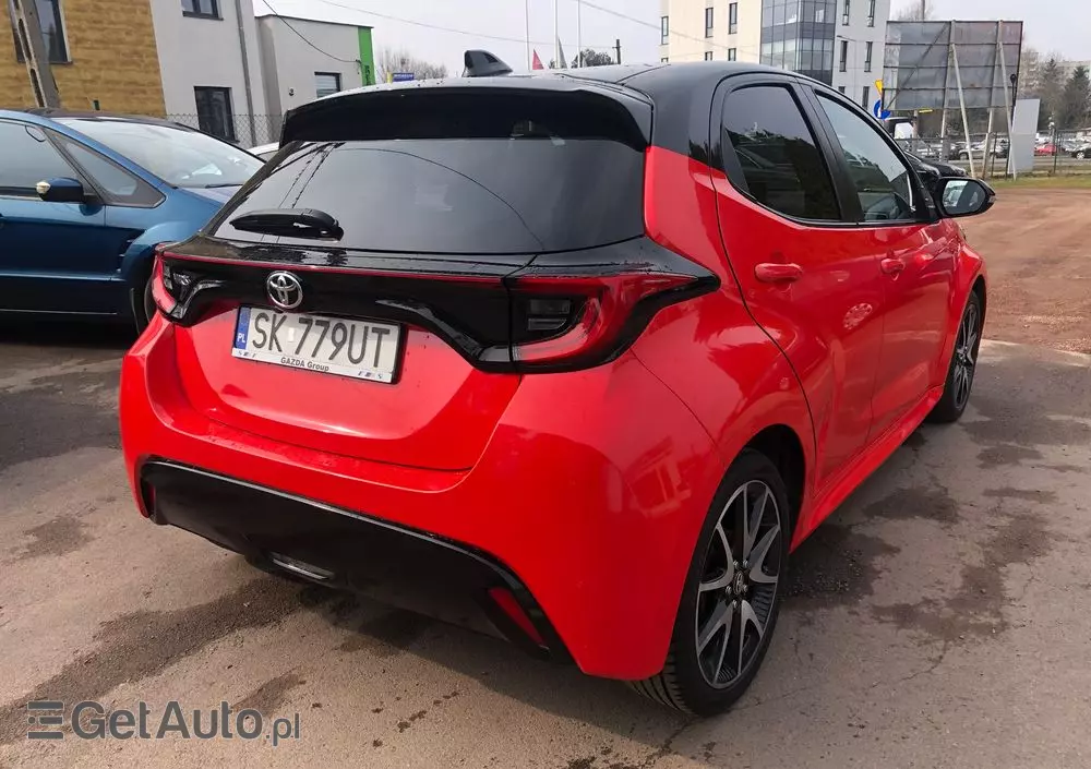 TOYOTA Yaris 