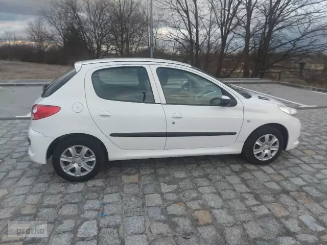 PEUGEOT 206 