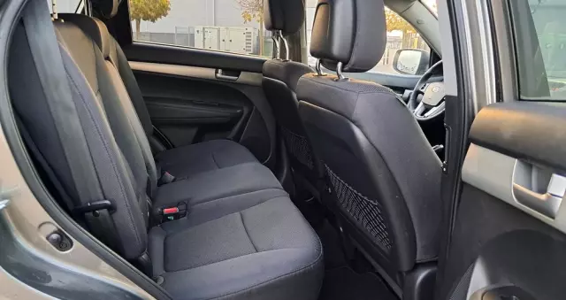 KIA Sorento 2.4 CVVT Attract