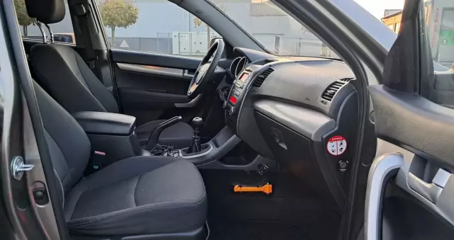 KIA Sorento 2.4 CVVT Attract