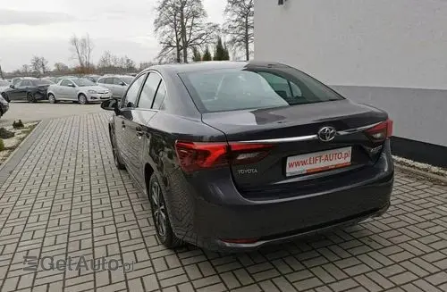 TOYOTA Avensis 