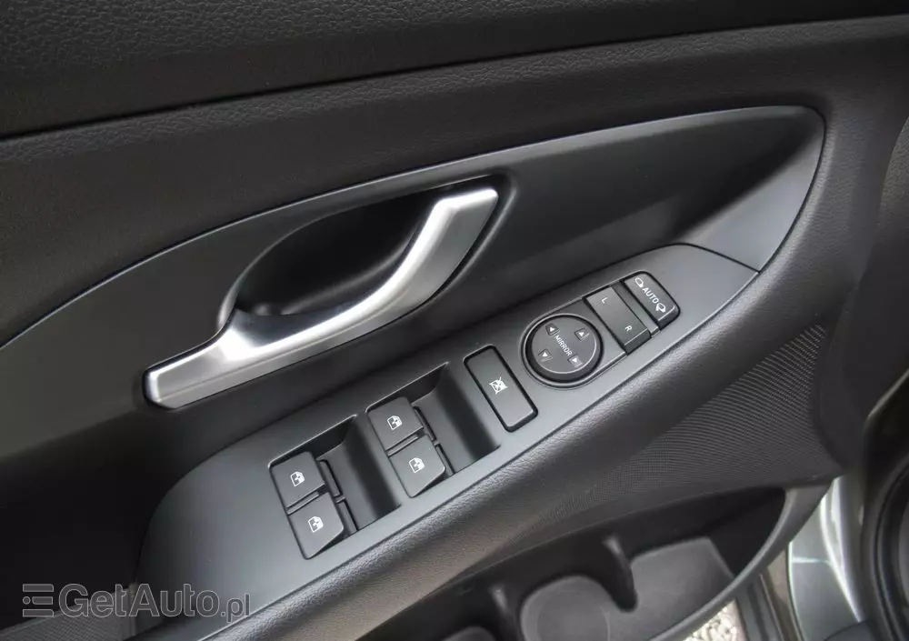 HYUNDAI I30 1.5 T-GDI 48V Comfort DCT